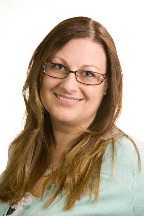 Desiree Cunningham-Loggins, LISW, RPT